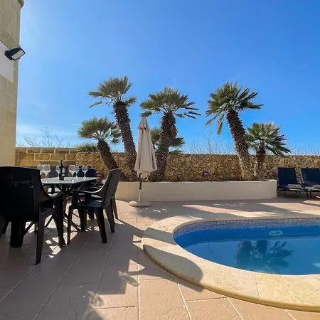 Fieldend - Gozo