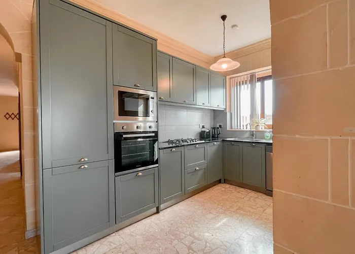 فيلة Fieldend - Gozo *