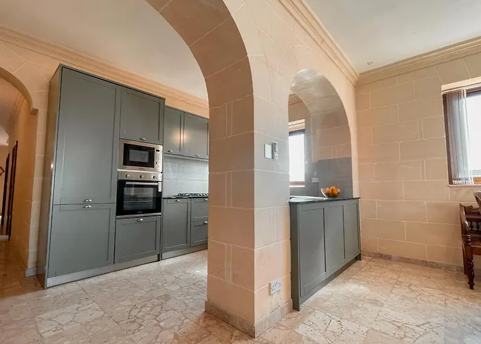 Fieldend - Gozo Għarb