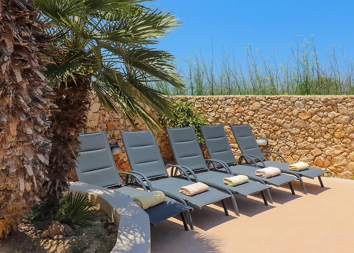 Fieldend - Gozo فيلة Għarb