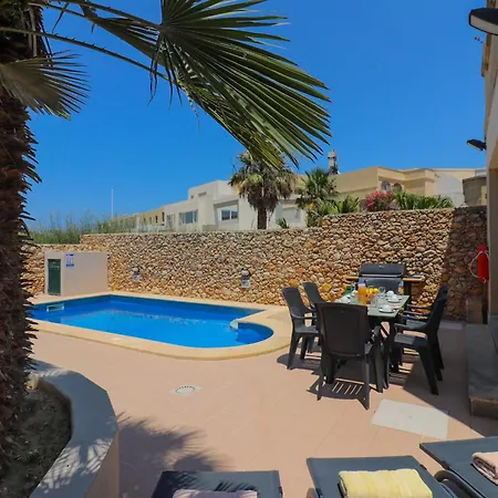 Fieldend - Gozo Vila